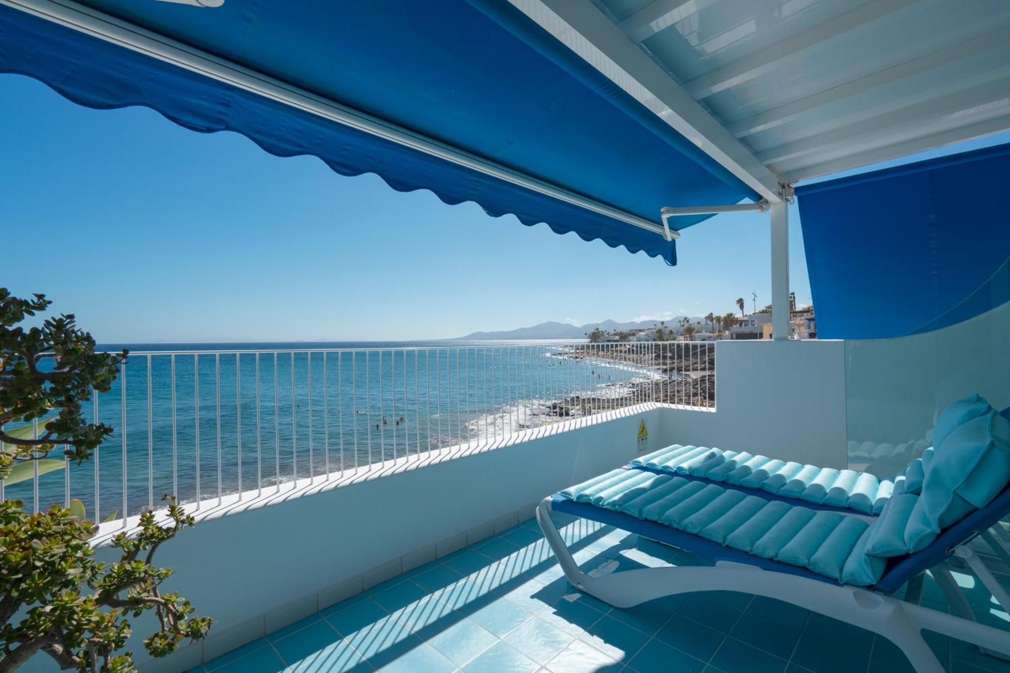 Holiday home Sea Front Caleton *